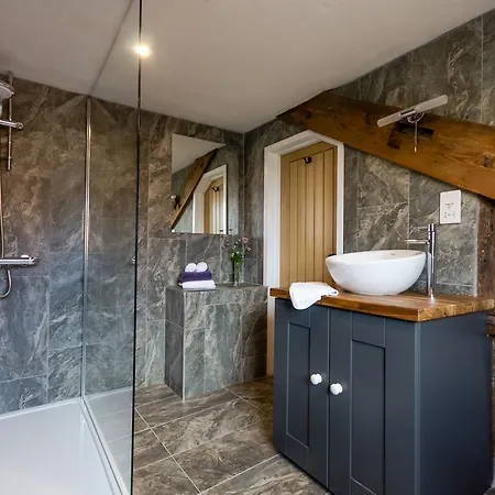 No93 Oower Hoose Guest house York