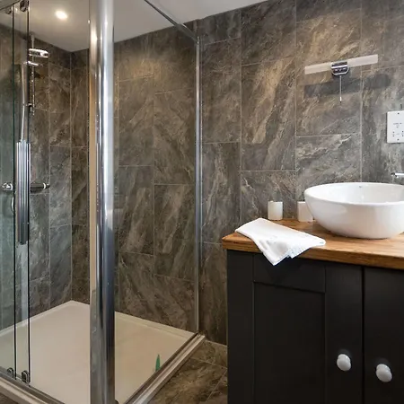 No93 Oower Hoose 4* York