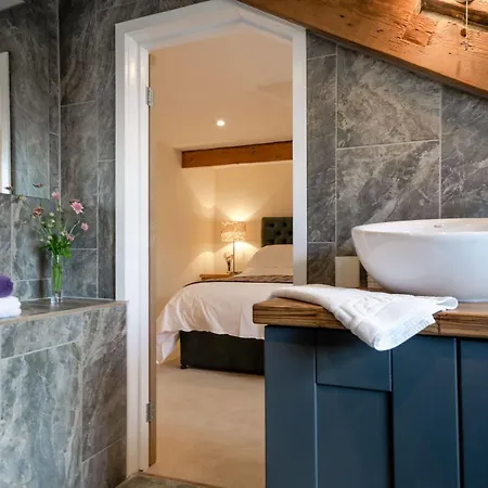 No93 Oower Hoose Guest house York